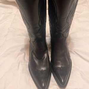 Guess cowboy boots
